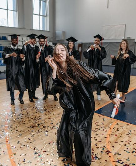 Купить диплом с занесением в реестр России быстро