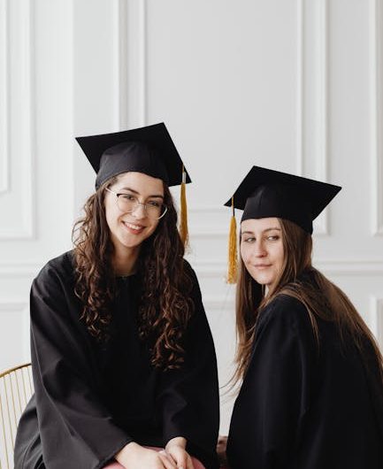 Купить диплом в Москве с занесением в реестр быстро