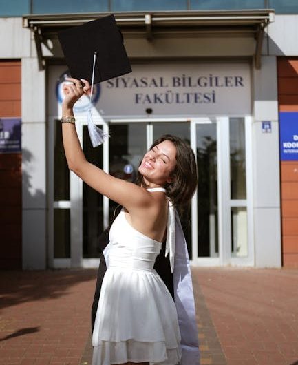 Купить диплом с внесением в реестр быстро и надежно