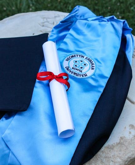 Купить диплом с внесением в реестр института