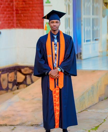 Купить диплом с занесением в реестр быстро и выгодно